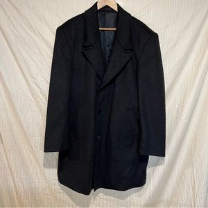 Club Uomo Men’s Black Overcoat